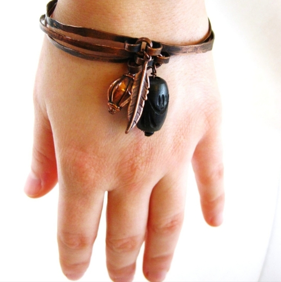Copper Dangle Charm Bangle Bracelet Set Antique Copper Feather Black Carved Wood - Picture 4 of 5